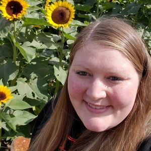 Meet your Posher, Destini